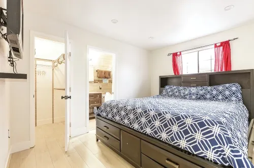 Home Away From Home Near Disneyland, Knott’s Berry Farm, Beaches, & Los Angeles. - 2 stjerner