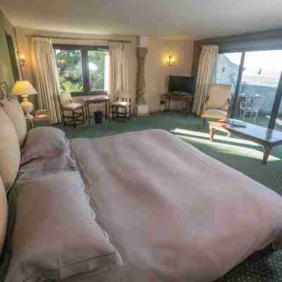 Mas Provençale de 20 Chambres Avec Salles de Bain Privatives Dans un Parc 3ha Rooms