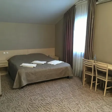 Tveritsyi Hotel