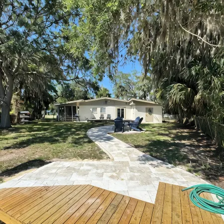 Indian Water Lodge is a waterfront retreat with Dockage, Kayaks, Bikes & More!