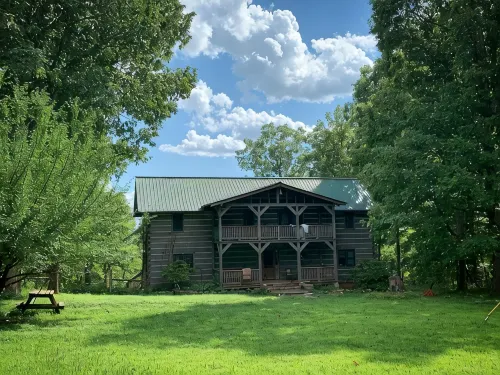 As the River Flows-a Rustic River Retreat - Hytter