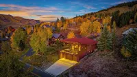 Crested Butte Mountain | Hot Tub, BBQ Area & Views