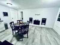 Gorgeous 3-bedroom apartment in New Britain with WiFi, AC - Apartments