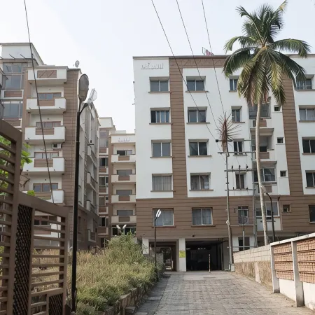 2 BHK Furnished Flat - Suite - 200 m to Guruvayoor Temple