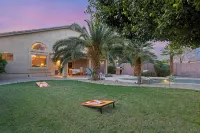 Prime Glendale Location 8-Mins From Westgate Entertainment!