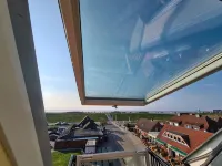 Cozy attic studio Norddeich panoramic window with sea view beach 50 meters - 무료 와이파이