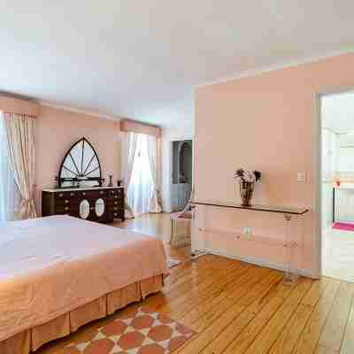 Solar Piedade - 12.500 m2 property with heated pool and sports court Rooms