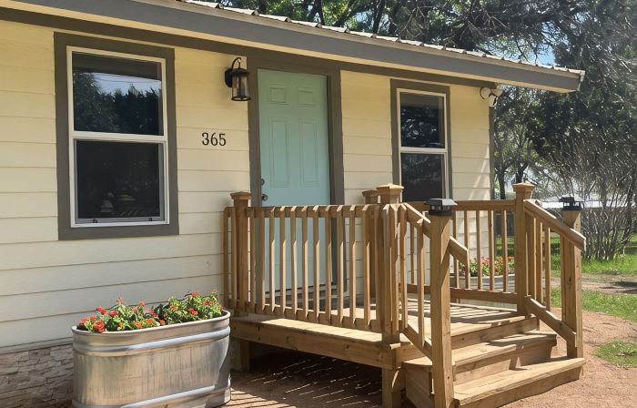 Cozy Casita with Nearby Lake Whiney Access