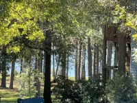 Charming 2-bedroom fishing cabin located near Lake Sam Rayburn