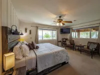 Hilltop Manor- Views - Family Home/Private - Pool and Spa - Pools