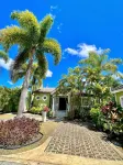 Beautiful West Coast villa, shared pool, Inc Fairmont Beachclub access for four. - 3-Star