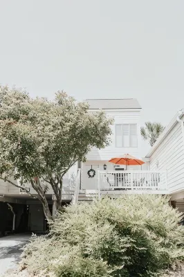 Sunset Villa Across the Street from Beach & Walk to Pool / Golf - Villas