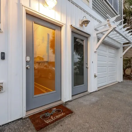 Luxury Waterfront Retreat with Stunning Views & Golf Cart