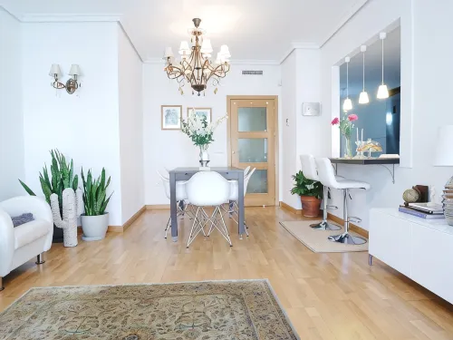 Beautiful, Cosy, Great Apartment Downtown, Near Beach.  Ask for Parking. - Jacuzzi