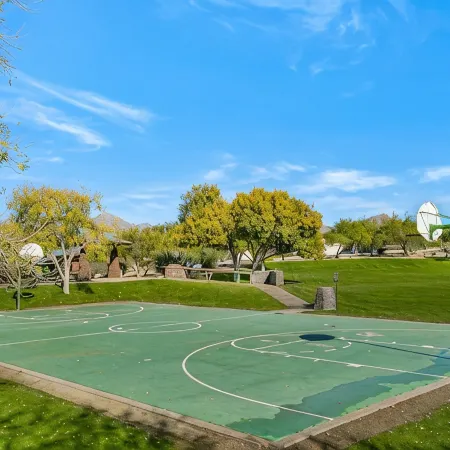 Gorgeous Vacation Home - Trails, Golf & Dining