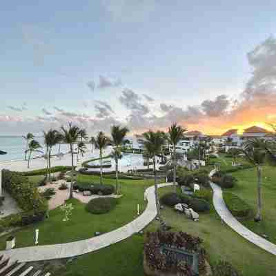 Beautiful top floor beach front condo in the center of cap cana. Others
