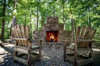 Crazy Horse is a Charming Hochatown Cabin with All the Amenities.