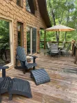Serene Luxury Mountain Cabin l Hot Tub, Stunning Views & Designer Comforts - Alppimaja