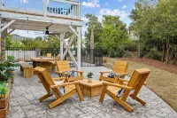 *Heated Pool Oasis* Oceanside * Standalone Beach House * Centrally Located* - プライペートプール