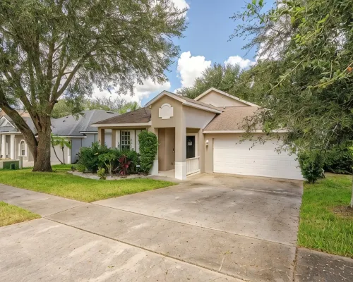 Pet-Friendly 3Br with Fenced Yard Near Wekiwa Springs Hotels in Apopka