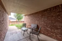 5 ⭐️ Clean & Quiet Barstow Retreat - บังกะโล