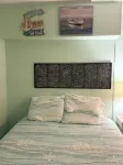 1.3 Miles to Beach & Conveniently Located to  Fishing,Restaurants & Shopping! - balcony
