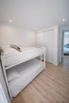 Luxury Scandinavian Retreat in Mont Tremblant with Spa - Chalets