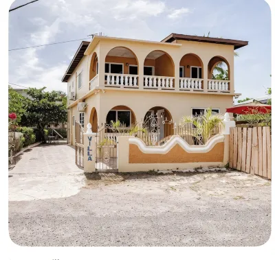 Brytan Villa Hotel a 