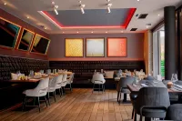 Qube Hotel Bergheim - breakfast