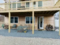 Gorgeous 2 bedroom apartment in new house with waterfront views in Duck Cove