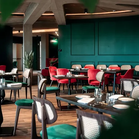 Adoro Hotel