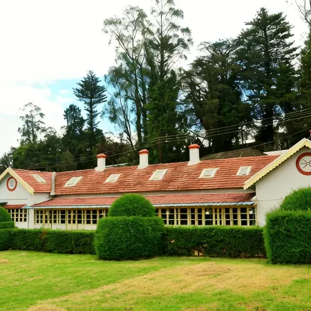 Kstdc Hotel Mayura Sudarshan ,Ooty