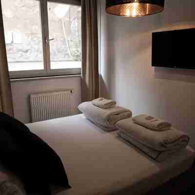 Mary's Rooms & Apartments Rooms