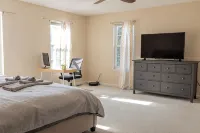 Relaxing Getaway: Entire 3-BR Home w/ Fireplace - 3-Star