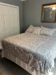 The Lewis House, Charming 3-bedroom house with WiFi and AC in lovely Leland. - WiFi
