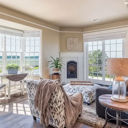 “Inn on the Harbor” Stunning sunsets, centrally located, cozy getaway!