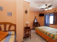Pensión Restaurante Chiki Hoteles en Peñíscola