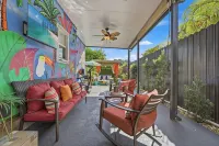2Bd/1B/7Ppl/Wi-Fi/BBQ/Spa/Free Parking & Washer/Dryer