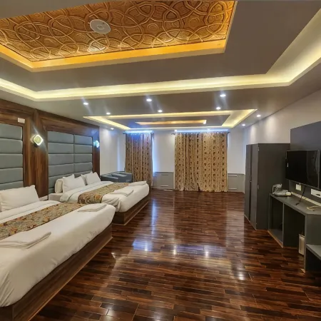 Hotel Town Star