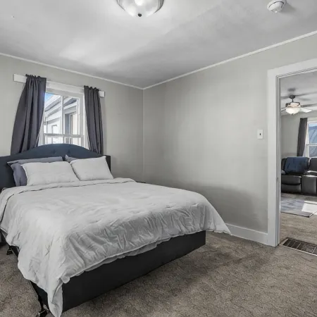 3 Bedroom Fully Remodeled and Centrally Located!