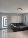 Center of Miami, Airport, Cruise Port, Brickell, Beaches, Kaseya Center, Casino - Bungalows
