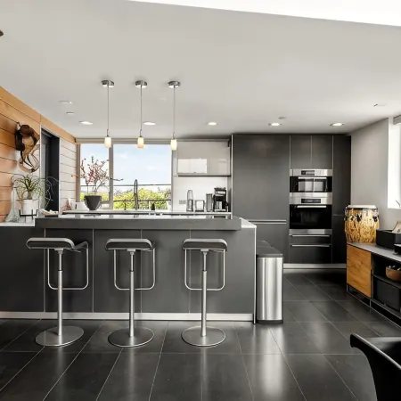 Dreamy Venice Beach 5BR House with Rooftop & Steps to Beach