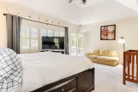 5000Sqft MassiveHome,5.5Bath,Pool,HotTub,Mins to CopperCreekTennis, Fort-Benning - balcony