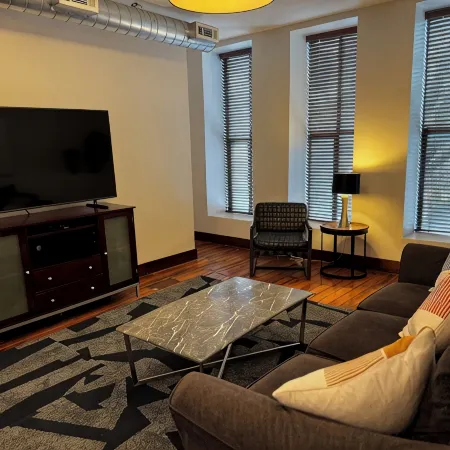 Stylish 2Br Loft in the Heart of Downtown Paducah