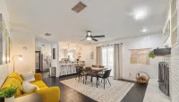 Northwood Estate, 15min from UF, sleeps 9, recently renovated! - Bungalows