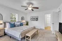 Charming 2BR Walkable to Swamp Rabbit Trail - 3-Star