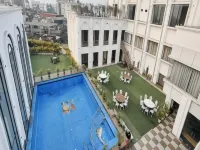 Sparsh Hotel and Resort Bareilly - Pools