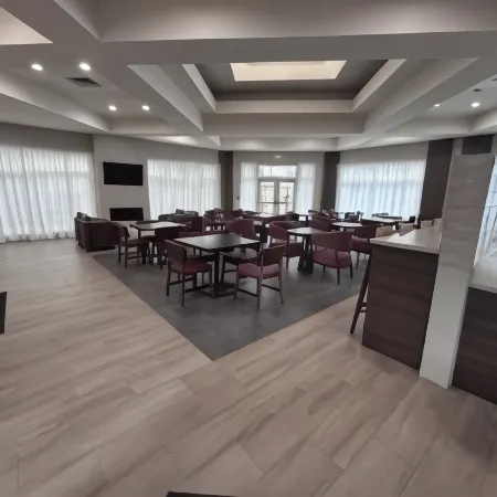 La Quinta Inn & Suites by Wyndham Jacksonville Butler Blvd
