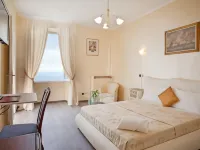 Grand Hotel & des Anglais Spa Hotels near Villa Ormond