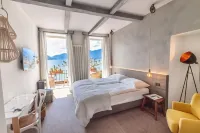 Seven Boutique Hotel